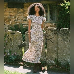 DOEN RHODIA DRESS SIZE MEDIUM - BLANC NARCISSUS FLORAL